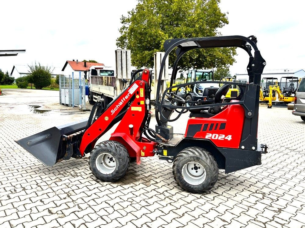 Schäffer 2024 - Kolový nakladač: obrázek 1 Schäffer 2024 - Kolový nakladač: obrázek 1