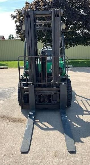 Mitsubishi Chariot élévateur diesel FD30N fenwick - Dieselový vysokozdvižný vozík: obrázek 4 Mitsubishi Chariot élévateur diesel FD30N fenwick - Dieselový vysokozdvižný vozík: obrázek 4