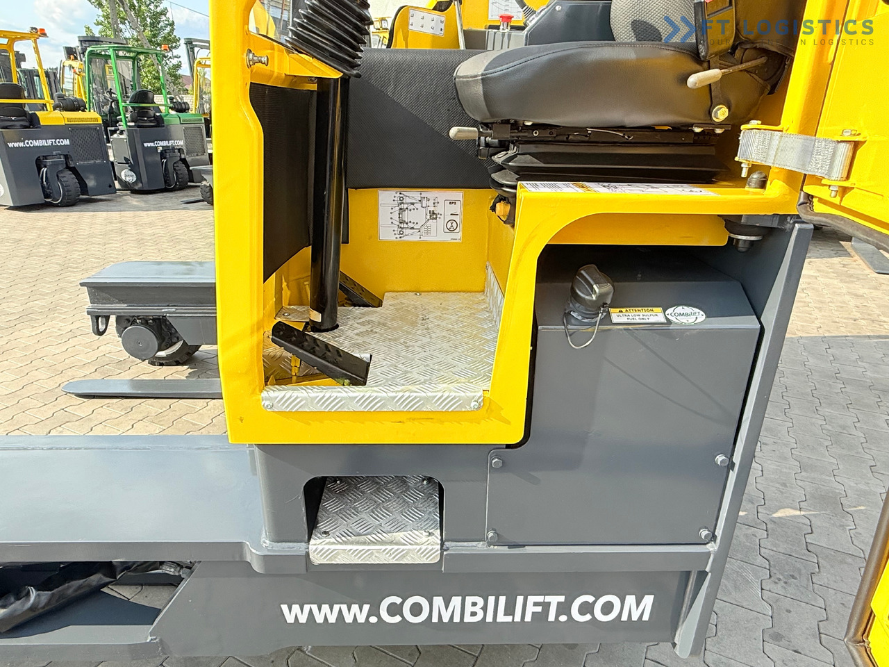 Čtyřcestný vozík COMBILIFT C4000 / DIESEL / DUPLEX - 4100MM / FORK POSITIONER / ONLY 2951 MTH / LIKE NEW: obrázek 14