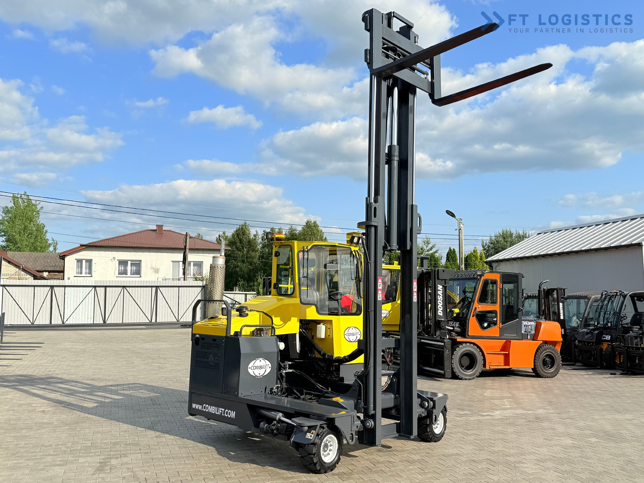 Čtyřcestný vozík COMBILIFT C4000 / DIESEL / DUPLEX - 4100MM / FORK POSITIONER / ONLY 2951 MTH / LIKE NEW: obrázek 39