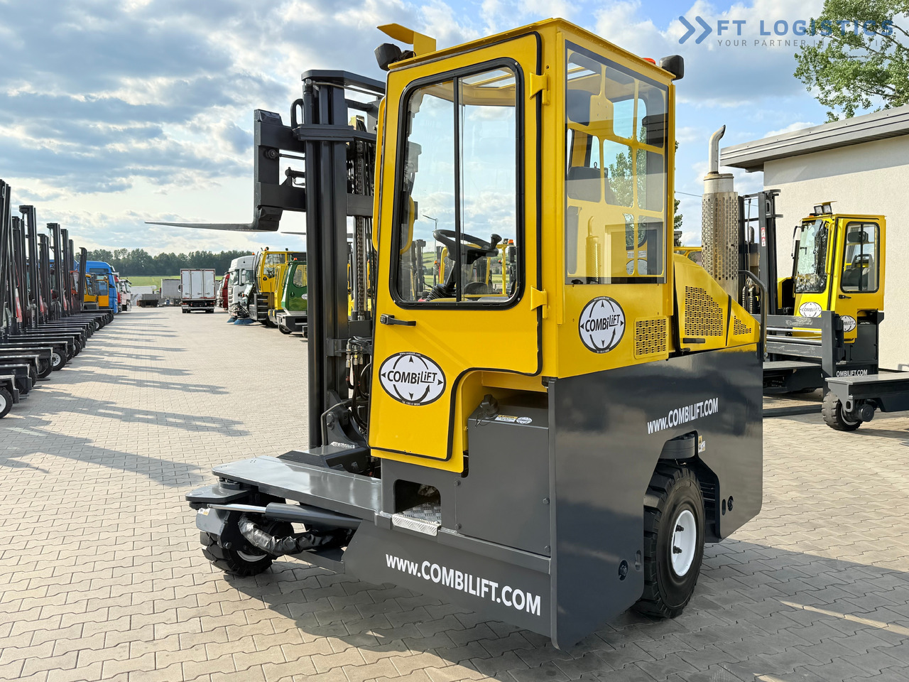 Čtyřcestný vozík COMBILIFT C4000 / DIESEL / DUPLEX - 4100MM / FORK POSITIONER / ONLY 2951 MTH / LIKE NEW: obrázek 33