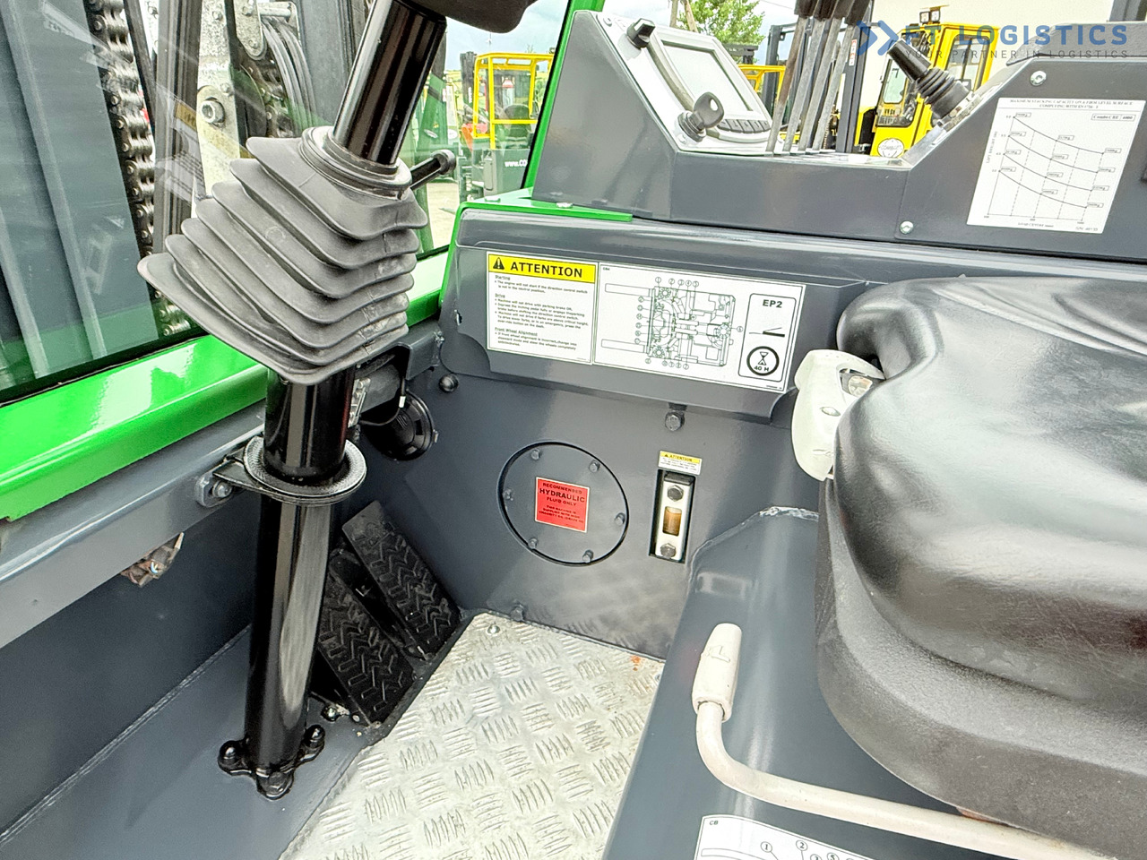 Nový Čtyřcestný vozík COMBILIFT Combilift CBE4000 / TRIPLEX 5200MM / ELECTRIC / FREE LIFT / FORK POSITIONER / SIDESHIFT / LIKE NEW: obrázek 12