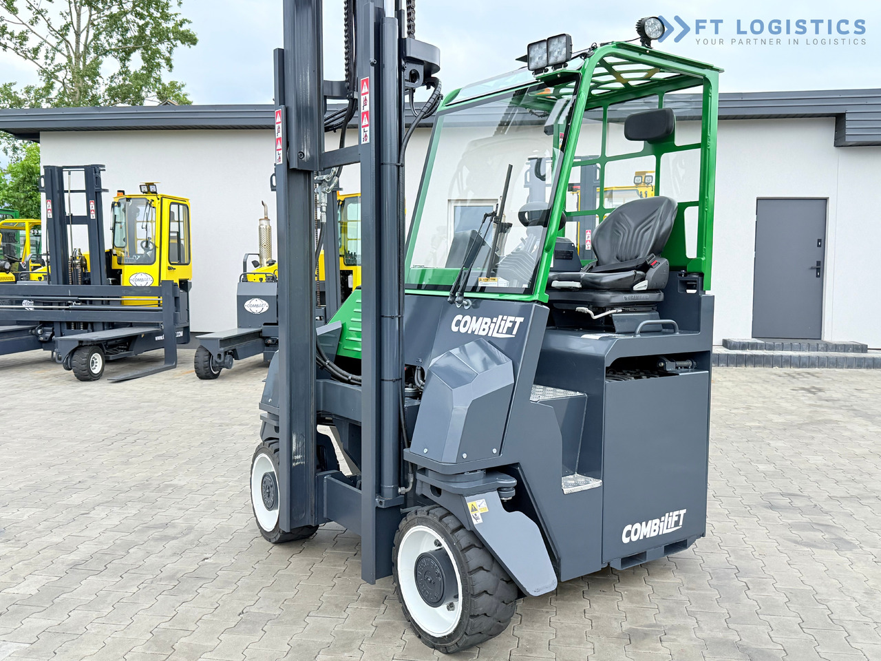 Nový Čtyřcestný vozík COMBILIFT Combilift CBE4000 / TRIPLEX 5200MM / ELECTRIC / FREE LIFT / FORK POSITIONER / SIDESHIFT / LIKE NEW: obrázek 30
