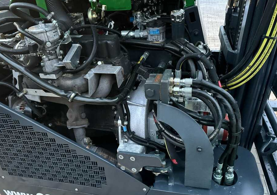 Combilift C2500CB-Triplex 6000mm -Only 4658 hours - Čtyřcestný vozík: obrázek 5 Combilift C2500CB-Triplex 6000mm -Only 4658 hours - Čtyřcestný vozík: obrázek 5
