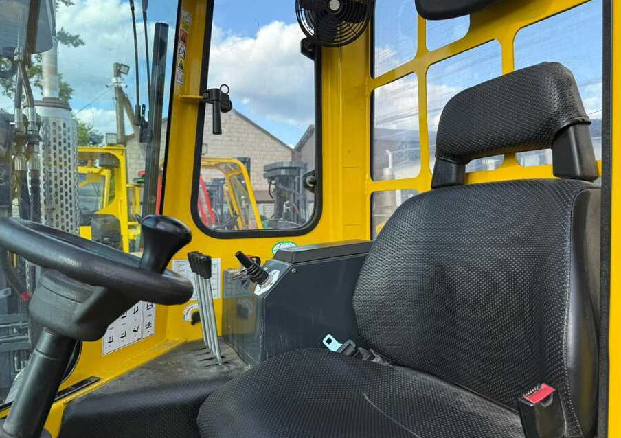 Combilift C3000 / ONLY 1510 HOURS / GAS / TRIPLEX 4900 / LIKE NEW - Čtyřcestný vozík: obrázek 2 Combilift C3000 / ONLY 1510 HOURS / GAS / TRIPLEX 4900 / LIKE NEW - Čtyřcestný vozík: obrázek 2
