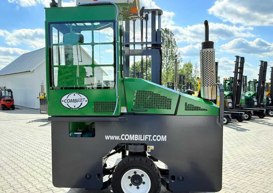 Čtyřcestný vozík Combilift C3500 / DUPLEX 4100MM / GAS / EXTENDABLE FORKS / CABIN / HEATING + AIR CONDITIONING / LIKE NEW: obrázek 22