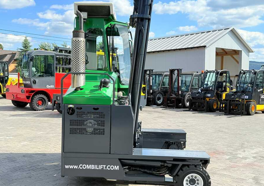Čtyřcestný vozík Combilift C3500 / DUPLEX 4100MM / GAS / EXTENDABLE FORKS / CABIN / HEATING + AIR CONDITIONING / LIKE NEW: obrázek 6