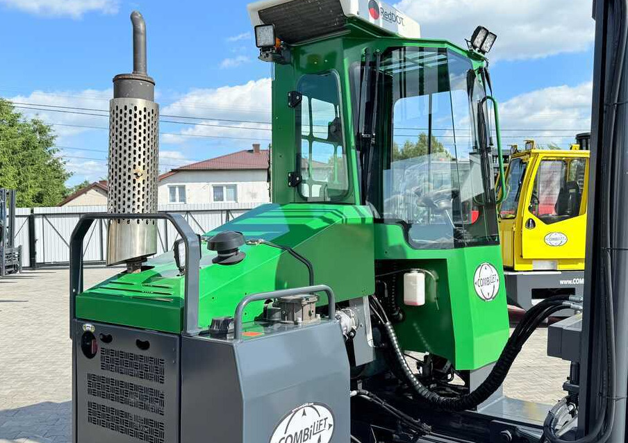 Čtyřcestný vozík Combilift C3500 / DUPLEX 4100MM / GAS / EXTENDABLE FORKS / CABIN / HEATING + AIR CONDITIONING / LIKE NEW: obrázek 28