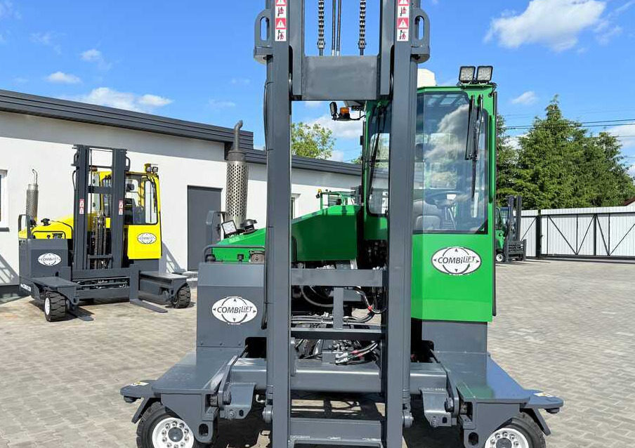 Čtyřcestný vozík Combilift C3500 / DUPLEX 4100MM / GAS / EXTENDABLE FORKS / CABIN / HEATING + AIR CONDITIONING / LIKE NEW: obrázek 37