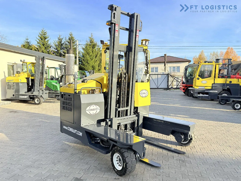 Combilift C4000 – LPG – DUPLEX 4600mm – FREE LIFT – SIDE SHIFT – EXCELLENT CONDITION Wide selection of four-way and side-loading forklifts - Čtyřcestný vozík: obrázek 4 Combilift C4000 – LPG – DUPLEX 4600mm – FREE LIFT – SIDE SHIFT – EXCELLENT CONDITION Wide selection of four-way and side-loading forklifts - Čtyřcestný vozík: obrázek 4