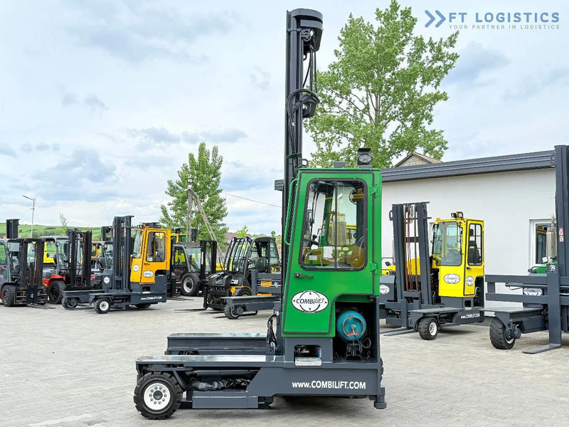 Combilift C4000 / TRIPLEX / 9300MM / FREE LIFT / POSITIONER / GAS / CABIN C4000 / TRIPLEX / 9300MM / FREE LIFT / POSITIONER / GAS / CABIN - Čtyřcestný vozík: obrázek 3 Combilift C4000 / TRIPLEX / 9300MM / FREE LIFT / POSITIONER / GAS / CABIN C4000 / TRIPLEX / 9300MM / FREE LIFT / POSITIONER / GAS / CABIN - Čtyřcestný vozík: obrázek 3