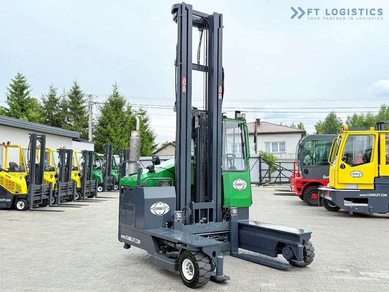 Čtyřcestný vozík Combilift C4000 / TRIPLEX / 9300MM / FREE LIFT / POSITIONER / GAS / CABIN C4000 / TRIPLEX / 9300MM / FREE LIFT / POSITIONER / GAS / CABIN: obrázek 6 Čtyřcestný vozík Combilift C4000 / TRIPLEX / 9300MM / FREE LIFT / POSITIONER / GAS / CABIN C4000 / TRIPLEX / 9300MM / FREE LIFT / POSITIONER / GAS / CABIN: obrázek 6