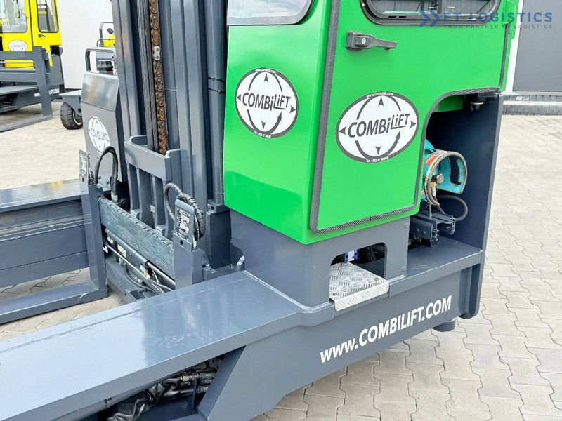 Combilift C4000 / TRIPLEX / 9300MM / FREE LIFT / POSITIONER / GAS / CABIN C4000 / TRIPLEX / 9300MM / FREE LIFT / POSITIONER / GAS / CABIN - Čtyřcestný vozík: obrázek 4 Combilift C4000 / TRIPLEX / 9300MM / FREE LIFT / POSITIONER / GAS / CABIN C4000 / TRIPLEX / 9300MM / FREE LIFT / POSITIONER / GAS / CABIN - Čtyřcestný vozík: obrázek 4