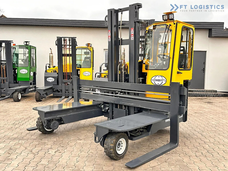 Combilift C4500 / DUPLEX / 4050MM / DIESEL / WIDE POSITIONER / FREE LIFT C4500 / DUPLEX / 4050MM / DIESEL / WIDE POSITIONER / FREE LIFT - Čtyřcestný vozík: obrázek 4 Combilift C4500 / DUPLEX / 4050MM / DIESEL / WIDE POSITIONER / FREE LIFT C4500 / DUPLEX / 4050MM / DIESEL / WIDE POSITIONER / FREE LIFT - Čtyřcestný vozík: obrázek 4