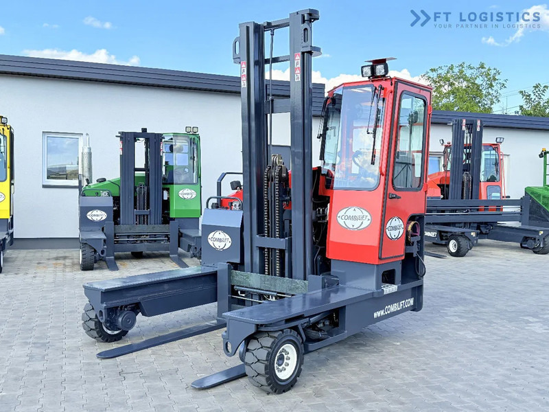 Combilift C4500 / GAS / DUPLEX - 4500MM / POSITIONER / FREE LIFT / FULL CABIN / ONLY 6178H / CONDITION - LIKE NEW! C4500 / GAS / DUPLEX - - Čtyřcestný vozík: obrázek 3 Combilift C4500 / GAS / DUPLEX - 4500MM / POSITIONER / FREE LIFT / FULL CABIN / ONLY 6178H / CONDITION - LIKE NEW! C4500 / GAS / DUPLEX - - Čtyřcestný vozík: obrázek 3