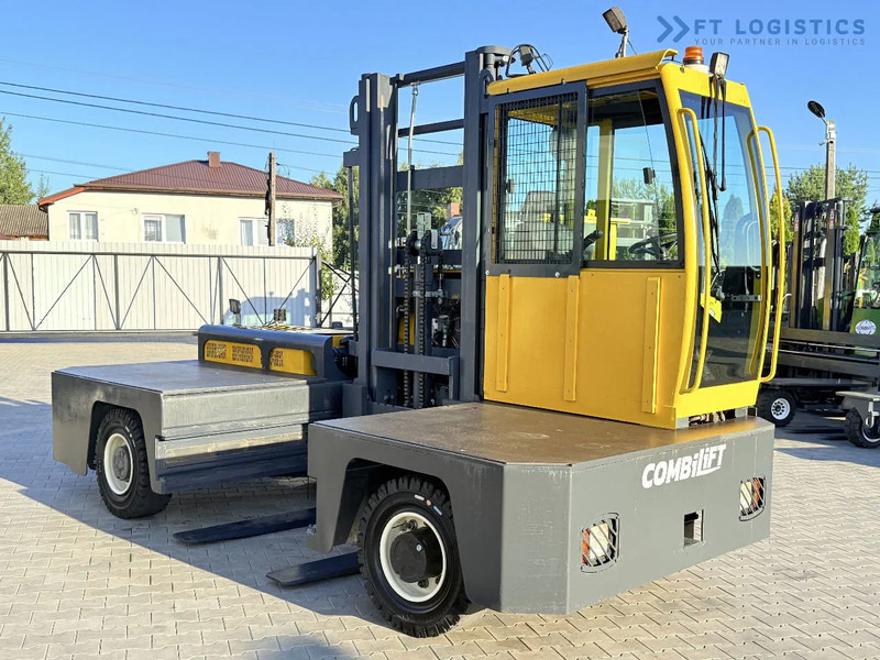 Combilift C5000FSL / DIESEL / DUPLEX - 4000MM / FREE-LIFT / CABIN / A wide range of four-way and side loaders, tailored to diverse needs a - Boční vozík: obrázek 4 Combilift C5000FSL / DIESEL / DUPLEX - 4000MM / FREE-LIFT / CABIN / A wide range of four-way and side loaders, tailored to diverse needs a - Boční vozík: obrázek 4