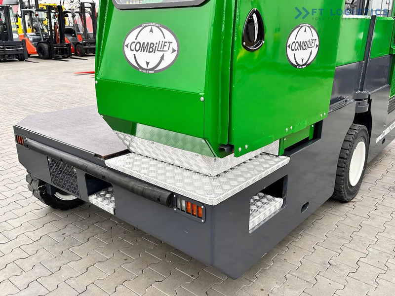 Combilift C5000SL / DIESEL / 4500MM / DUPLEX / CABIN / PLATFORMS / LIKE NEW C5000SL / DIESEL / 4500MM / DUPLEX / CABIN / PLATFORMS / LIKE - Boční vozík: obrázek 5 Combilift C5000SL / DIESEL / 4500MM / DUPLEX / CABIN / PLATFORMS / LIKE NEW C5000SL / DIESEL / 4500MM / DUPLEX / CABIN / PLATFORMS / LIKE - Boční vozík: obrázek 5