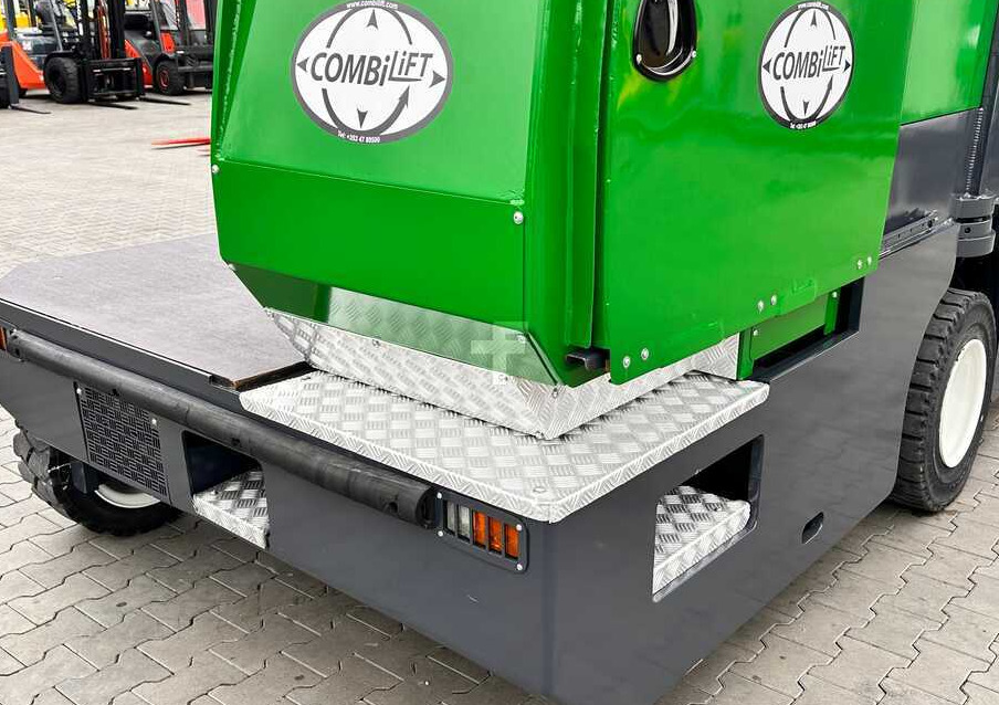 Combilift C5000SL / DIESEL / 4500MM / DUPLEX / CABIN / PLATFORMS / LIKE NEW - Čtyřcestný vozík: obrázek 3 Combilift C5000SL / DIESEL / 4500MM / DUPLEX / CABIN / PLATFORMS / LIKE NEW - Čtyřcestný vozík: obrázek 3