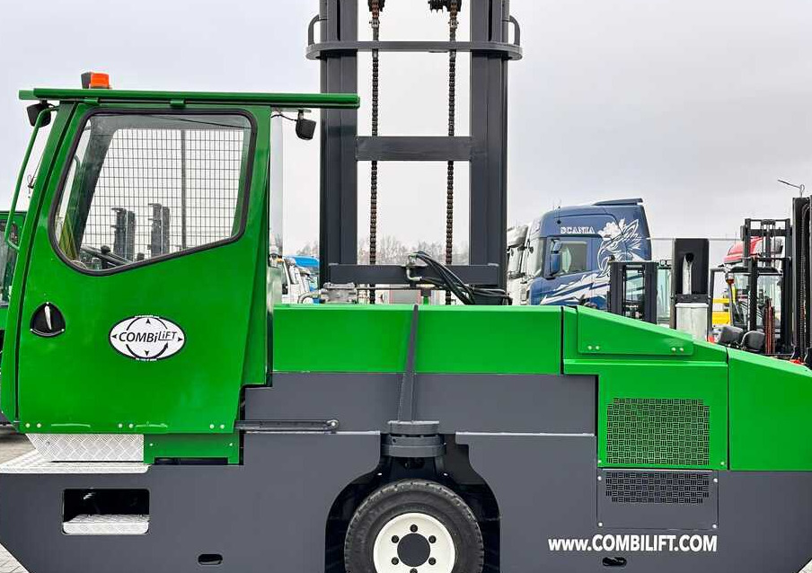 Combilift C5000SL / DIESEL / 4500MM / DUPLEX / CABIN / PLATFORMS / LIKE NEW - Čtyřcestný vozík: obrázek 4 Combilift C5000SL / DIESEL / 4500MM / DUPLEX / CABIN / PLATFORMS / LIKE NEW - Čtyřcestný vozík: obrázek 4