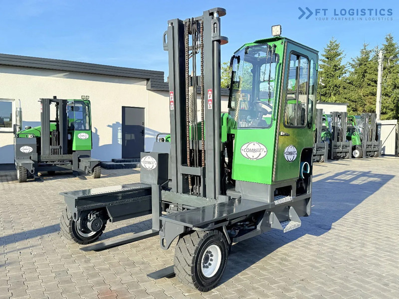 Combilift C5000XL / GAS / DUPLEX 4000 / POSITIONER / FULL CABIN / LIKE NEW C5000XL / GAS / DUPLEX 4000 / POSITIONER / FULL CABIN / LIKE NE - Čtyřcestný vozík: obrázek 2 Combilift C5000XL / GAS / DUPLEX 4000 / POSITIONER / FULL CABIN / LIKE NEW C5000XL / GAS / DUPLEX 4000 / POSITIONER / FULL CABIN / LIKE NE - Čtyřcestný vozík: obrázek 2