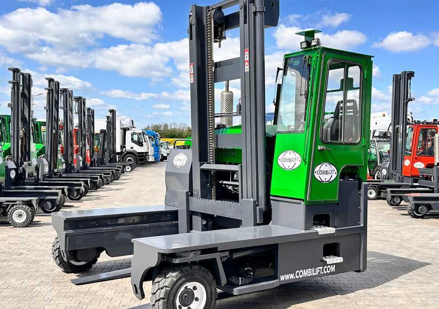 Combilift C8000 / DIESEL / 4600MM / DUPLEX / KUBOTA / EXCELLENT CONDITION - Čtyřcestný vozík: obrázek 1 Combilift C8000 / DIESEL / 4600MM / DUPLEX / KUBOTA / EXCELLENT CONDITION - Čtyřcestný vozík: obrázek 1