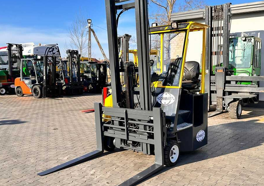 Combilift CB3000 / LPG / DUPLEX / 4000MM / FREE LIFT / NEW BAND TIRES / LIKE NEW - Čtyřcestný vozík: obrázek 2 Combilift CB3000 / LPG / DUPLEX / 4000MM / FREE LIFT / NEW BAND TIRES / LIKE NEW - Čtyřcestný vozík: obrázek 2