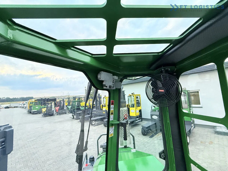 Čtyřcestný vozík Combilift Combilift C4500 / DIESEL / DUPLEX 4000MM / WIDE FORK POSITIONER / HEATING / FULL CABIN / PERFECT CONDITION / Wide range of four-: obrázek 20 Čtyřcestný vozík Combilift Combilift C4500 / DIESEL / DUPLEX 4000MM / WIDE FORK POSITIONER / HEATING / FULL CABIN / PERFECT CONDITION / Wide range of four-: obrázek 20