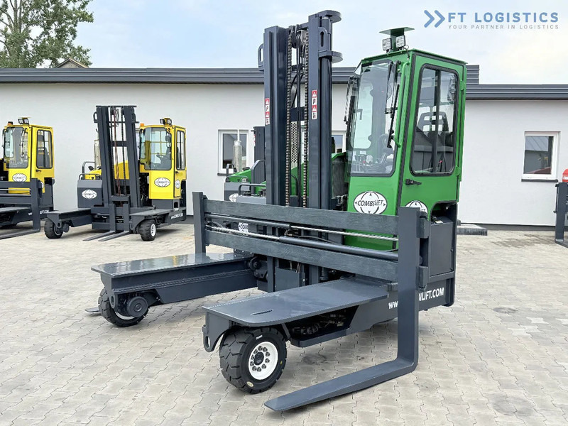 Combilift Combilift C4500 / DIESEL / DUPLEX 4000MM / WIDE FORK POSITIONER / HEATING / FULL CABIN / PERFECT CONDITION / Wide range of four- - Čtyřcestný vozík: obrázek 2 Combilift Combilift C4500 / DIESEL / DUPLEX 4000MM / WIDE FORK POSITIONER / HEATING / FULL CABIN / PERFECT CONDITION / Wide range of four- - Čtyřcestný vozík: obrázek 2