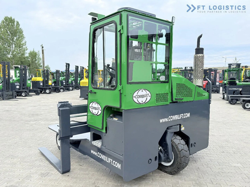 Čtyřcestný vozík Combilift Combilift C4500 / DIESEL / DUPLEX 4000MM / WIDE FORK POSITIONER / HEATING / FULL CABIN / PERFECT CONDITION / Wide range of four-: obrázek 13 Čtyřcestný vozík Combilift Combilift C4500 / DIESEL / DUPLEX 4000MM / WIDE FORK POSITIONER / HEATING / FULL CABIN / PERFECT CONDITION / Wide range of four-: obrázek 13