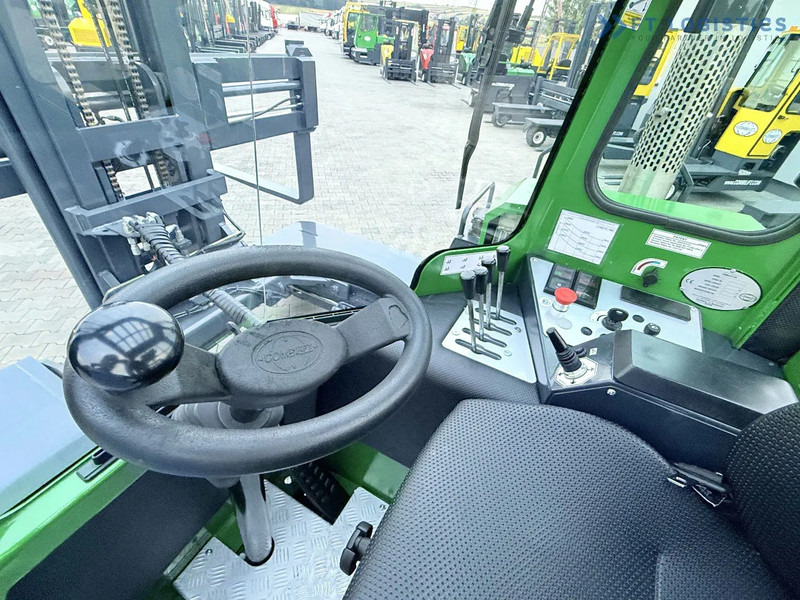 Čtyřcestný vozík Combilift Combilift C4500 / DIESEL / DUPLEX 4000MM / WIDE FORK POSITIONER / HEATING / FULL CABIN / PERFECT CONDITION / Wide range of four-: obrázek 17 Čtyřcestný vozík Combilift Combilift C4500 / DIESEL / DUPLEX 4000MM / WIDE FORK POSITIONER / HEATING / FULL CABIN / PERFECT CONDITION / Wide range of four-: obrázek 17