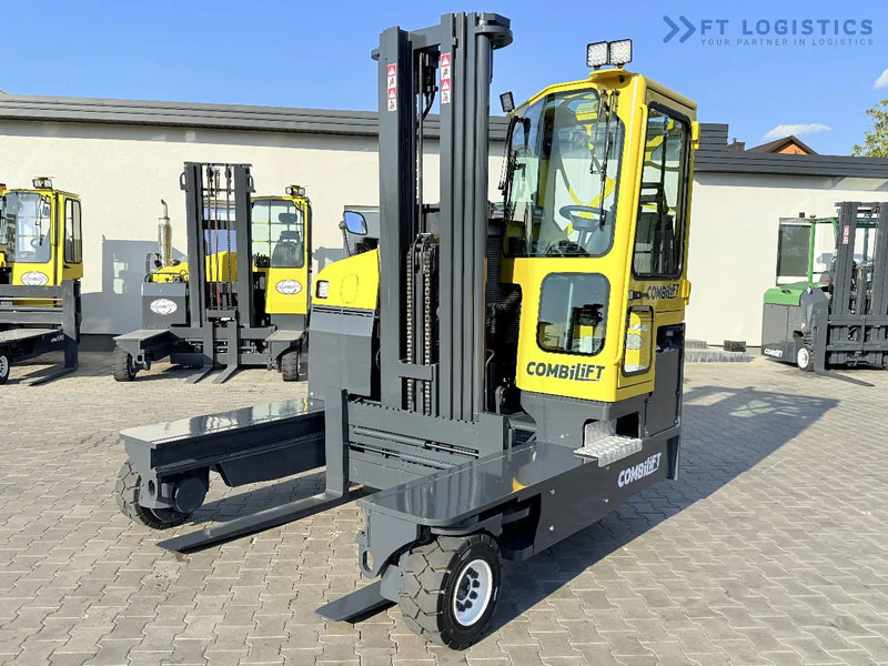 Combilift Combilift C5000 / DIESEL / TRIPLEX 6000MM / FREE LIFT / FORK POSITIONER / BUILT-IN SCALE / HEATING / FULL CABIN / PERFECT CONDIT - Čtyřcestný vozík: obrázek 1 Combilift Combilift C5000 / DIESEL / TRIPLEX 6000MM / FREE LIFT / FORK POSITIONER / BUILT-IN SCALE / HEATING / FULL CABIN / PERFECT CONDIT - Čtyřcestný vozík: obrázek 1