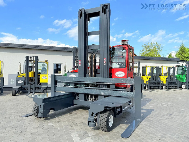 Combilift Combilift Wózki 4-kierunkowe C8000 / GAS / TRIPLEX 8300 / WIDE FORK POSITIRONER / FREE-LIFT / A comprehensive range of four-way - Čtyřcestný vozík: obrázek 3 Combilift Combilift Wózki 4-kierunkowe C8000 / GAS / TRIPLEX 8300 / WIDE FORK POSITIRONER / FREE-LIFT / A comprehensive range of four-way - Čtyřcestný vozík: obrázek 3