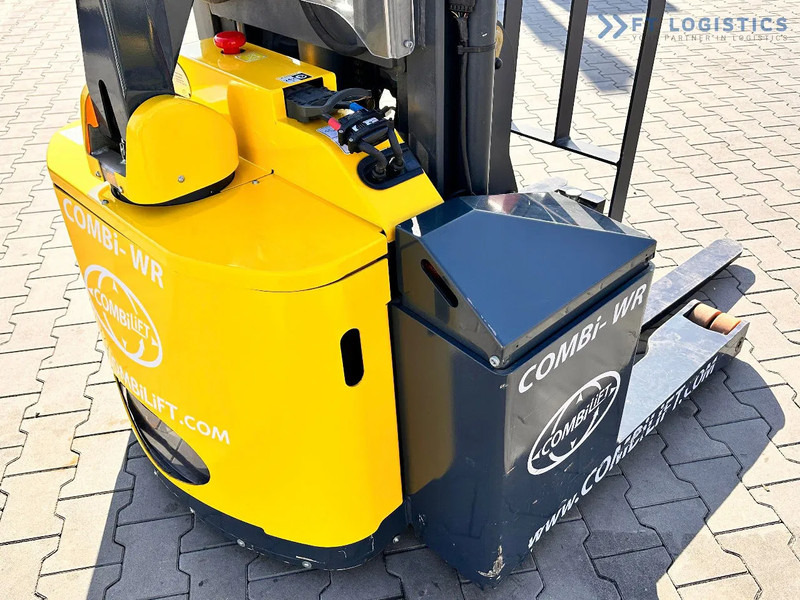 Stohovací vozík Combilift WR-4 / DUPLEX / 4.5M / 2017 / ONLY 30 MTH / LIKE NEW / 1500KG: obrázek 11