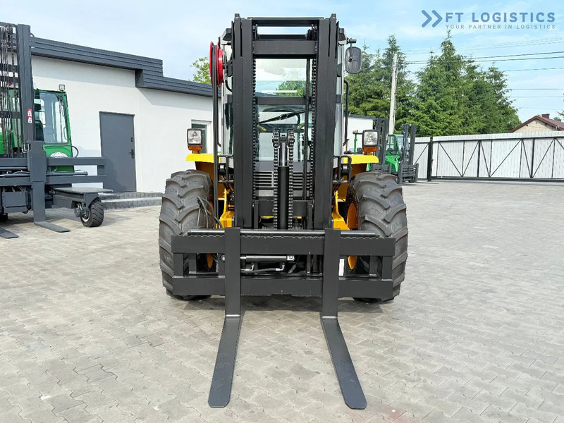 JCB 940 / DIESEL / TRIPLEX 4500MM / FORK POSITIONER / SIDE SHIFT / 4T / NEW TYRES / LIKE NEW 940 / DIESEL / TRIPLEX 4500MM / FORK PO - Vysokozdvižný vozík terénní: obrázek 4 JCB 940 / DIESEL / TRIPLEX 4500MM / FORK POSITIONER / SIDE SHIFT / 4T / NEW TYRES / LIKE NEW 940 / DIESEL / TRIPLEX 4500MM / FORK PO - Vysokozdvižný vozík terénní: obrázek 4