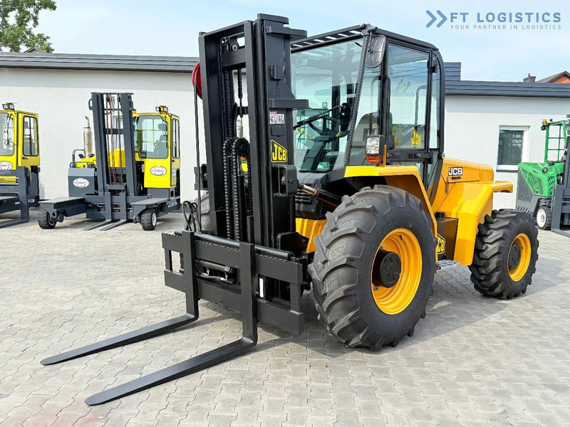 Vysokozdvižný vozík terénní JCB 940 / DIESEL / TRIPLEX 4500MM / FORK POSITIONER / SIDE SHIFT / 4T / NEW TYRES / LIKE NEW 940 / DIESEL / TRIPLEX 4500MM / FORK PO: obrázek 1