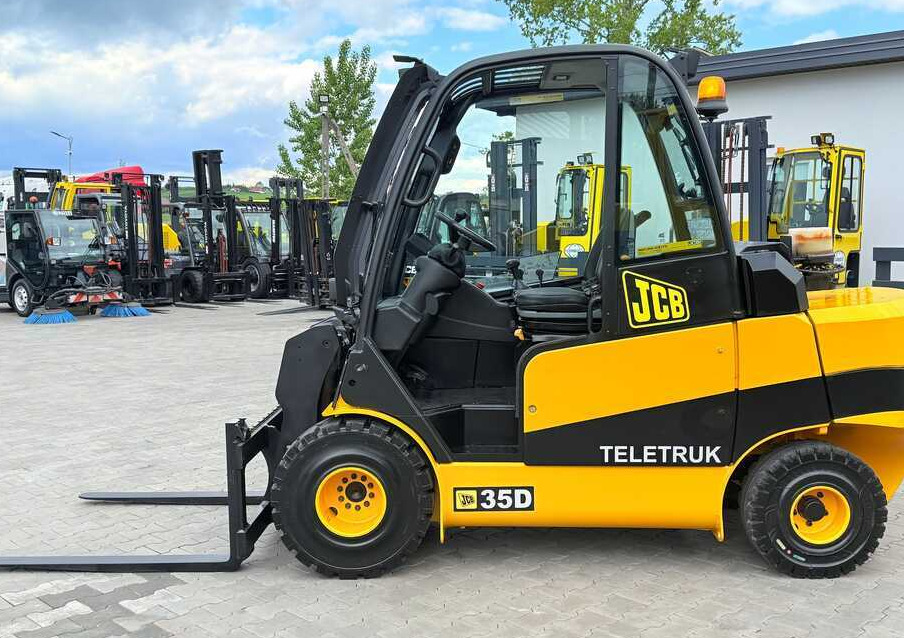 JCB TLT35D / DIESEL / CAB / NEW TYRES / 4450MM / TELESCOPIC – EXCELLENT CONDITION - Teleskopický manipulátor: obrázek 3 JCB TLT35D / DIESEL / CAB / NEW TYRES / 4450MM / TELESCOPIC – EXCELLENT CONDITION - Teleskopický manipulátor: obrázek 3