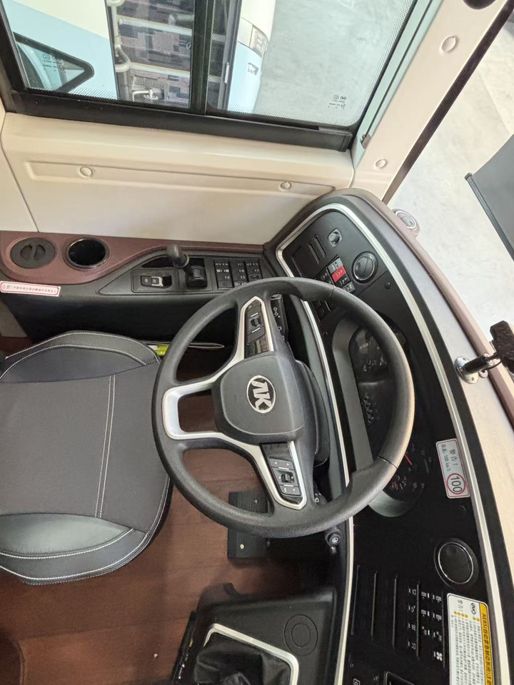 ANKAI N12 - Turistický autobus: obrázek 4 ANKAI N12 - Turistický autobus: obrázek 4