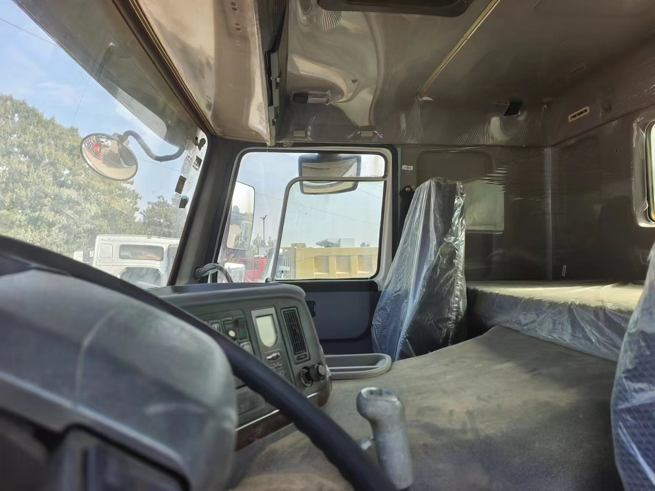 HOWO 6×4 ,20 cubic meters - Cisternové vozidlo: obrázek 3 HOWO 6×4 ,20 cubic meters - Cisternové vozidlo: obrázek 3