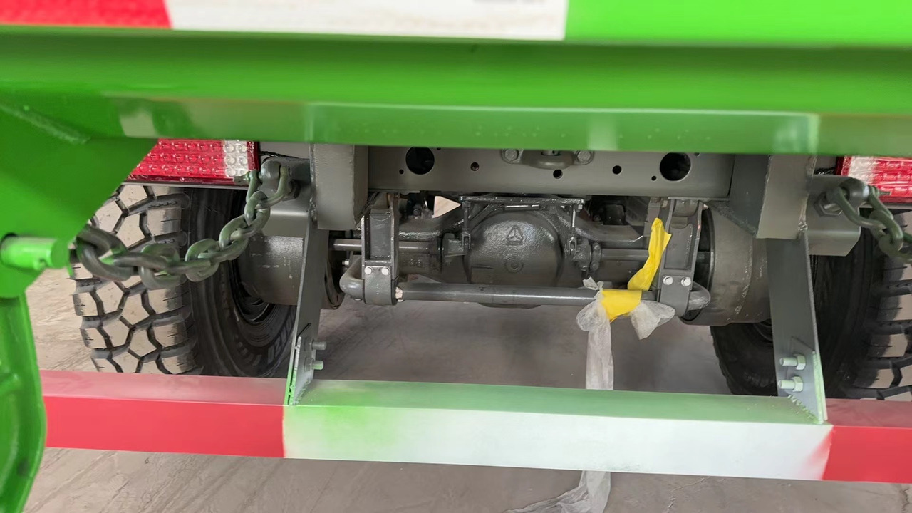 HOWO 6*6 dump truck - Sklápěč: obrázek 4 HOWO 6*6 dump truck - Sklápěč: obrázek 4