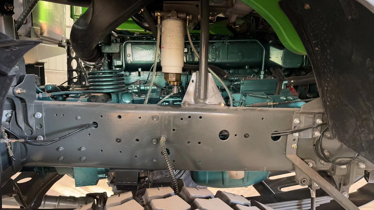 HOWO375 6*6 dump truck - Sklápěč: obrázek 4 HOWO375 6*6 dump truck - Sklápěč: obrázek 4