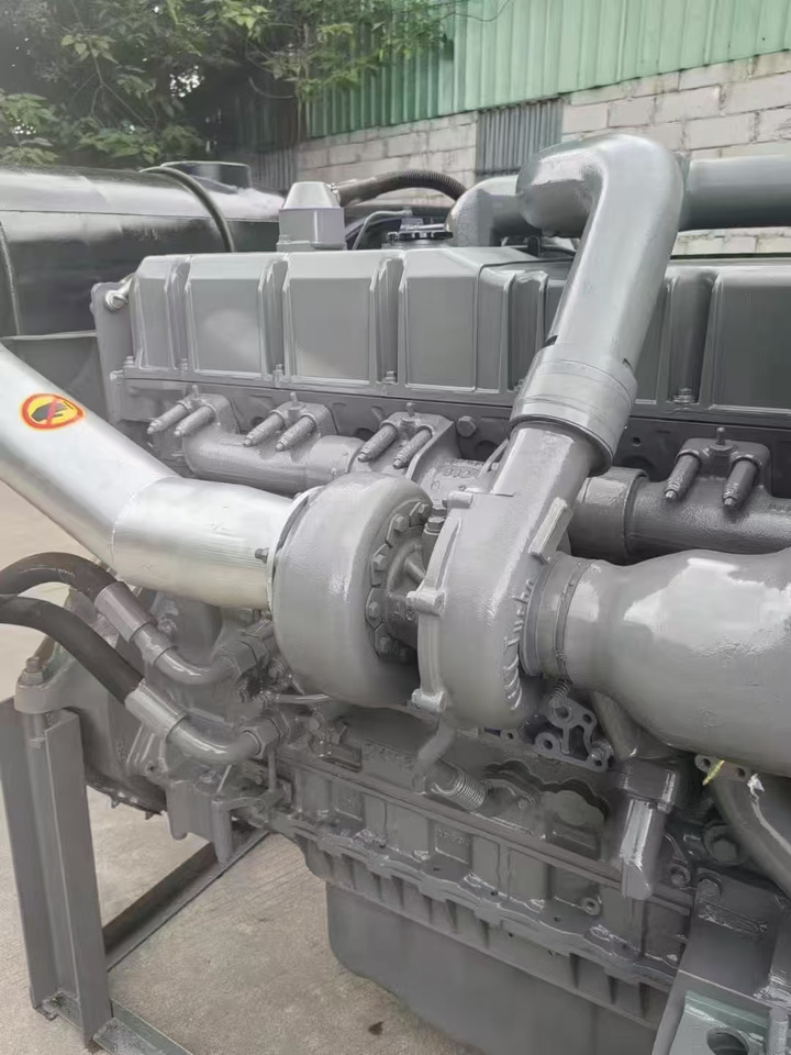 ISUZU 6WG1 - Motor pro Rýpadlo: obrázek 1 ISUZU 6WG1 - Motor pro Rýpadlo: obrázek 1