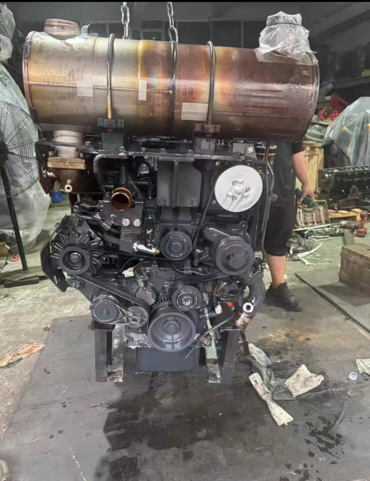 KOMATSU 4D95LE-6 - Motor pro Mini rýpadlo: obrázek 1 KOMATSU 4D95LE-6 - Motor pro Mini rýpadlo: obrázek 1