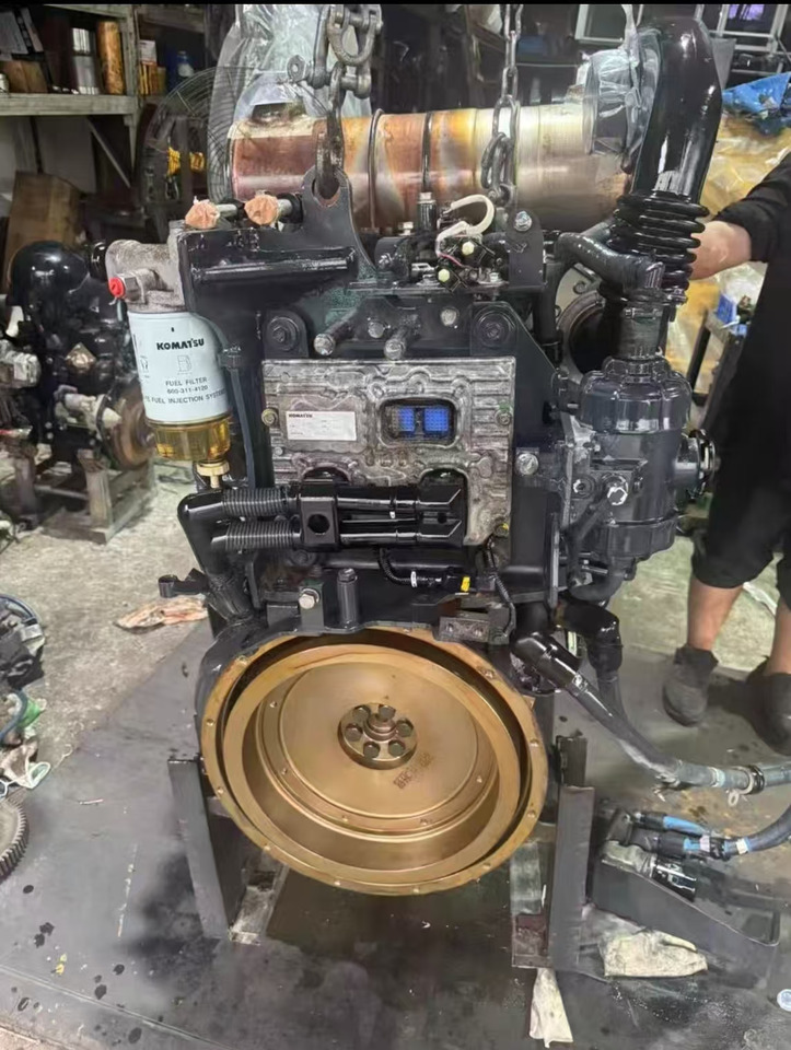 KOMATSU 4D95LE-6 - Motor pro Mini rýpadlo: obrázek 4 KOMATSU 4D95LE-6 - Motor pro Mini rýpadlo: obrázek 4