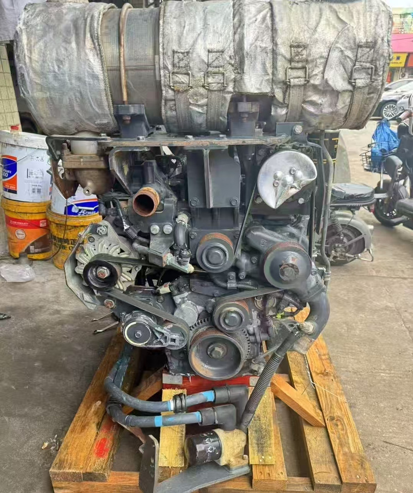 KOMATSU 4D95LE-6 - Motor pro Mini rýpadlo: obrázek 2 KOMATSU 4D95LE-6 - Motor pro Mini rýpadlo: obrázek 2