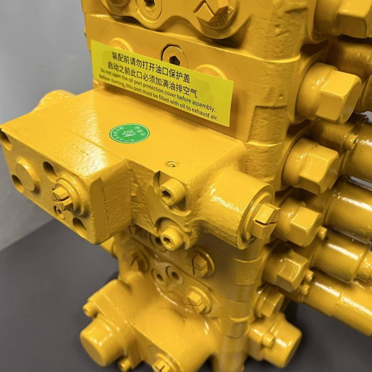 KOMATSU 723-57-11700 - Hydraulický ventil pro Rýpadlo: obrázek 4 KOMATSU 723-57-11700 - Hydraulický ventil pro Rýpadlo: obrázek 4