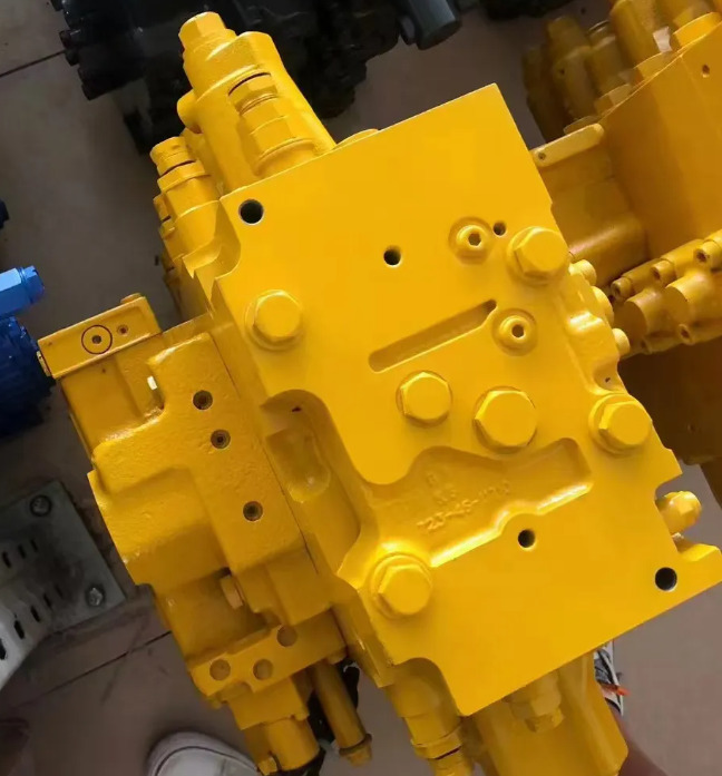 KOMATSU PC200-8 - Hydraulický ventil pro Rýpadlo: obrázek 3 KOMATSU PC200-8 - Hydraulický ventil pro Rýpadlo: obrázek 3