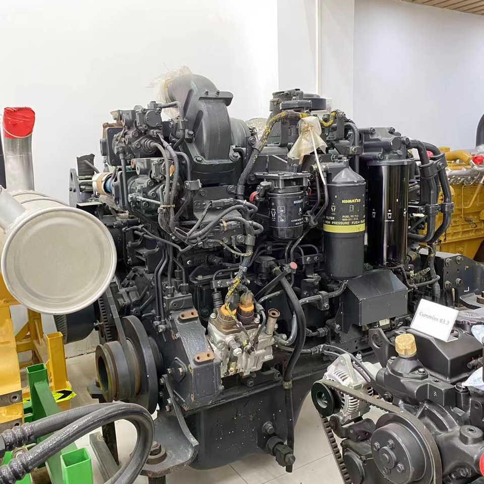KOMATSU SAA6D125E-5 - Motor pro Rýpadlo: obrázek 1 KOMATSU SAA6D125E-5 - Motor pro Rýpadlo: obrázek 1