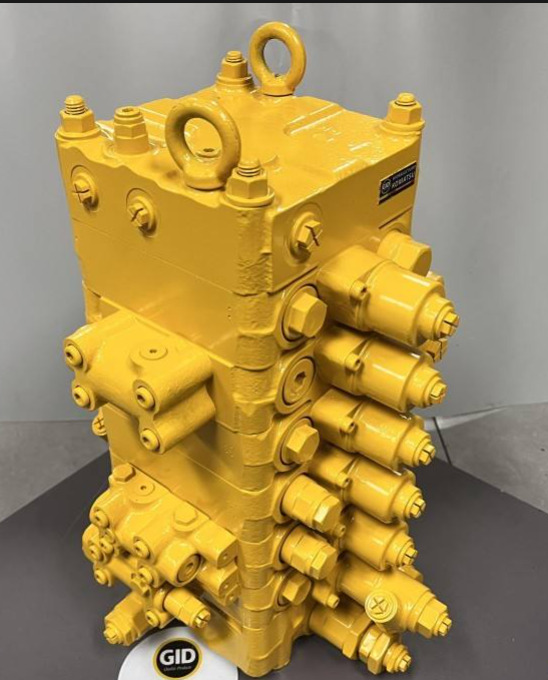 KOMATSU pc130-7 - Hydraulický ventil pro Rýpadlo: obrázek 1 KOMATSU pc130-7 - Hydraulický ventil pro Rýpadlo: obrázek 1