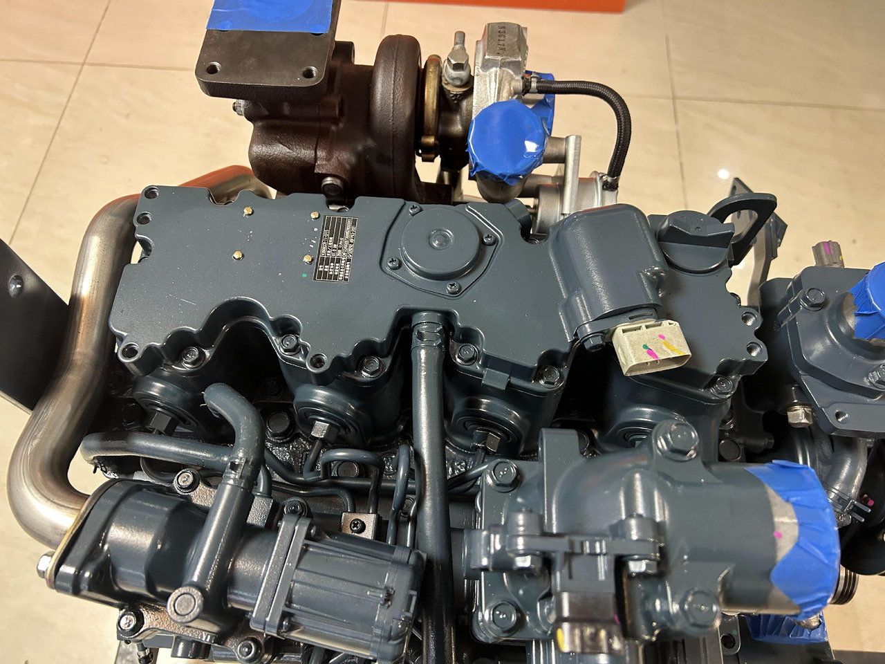 KUBOTA V3800 - Motor pro Rýpadlo: obrázek 4 KUBOTA V3800 - Motor pro Rýpadlo: obrázek 4