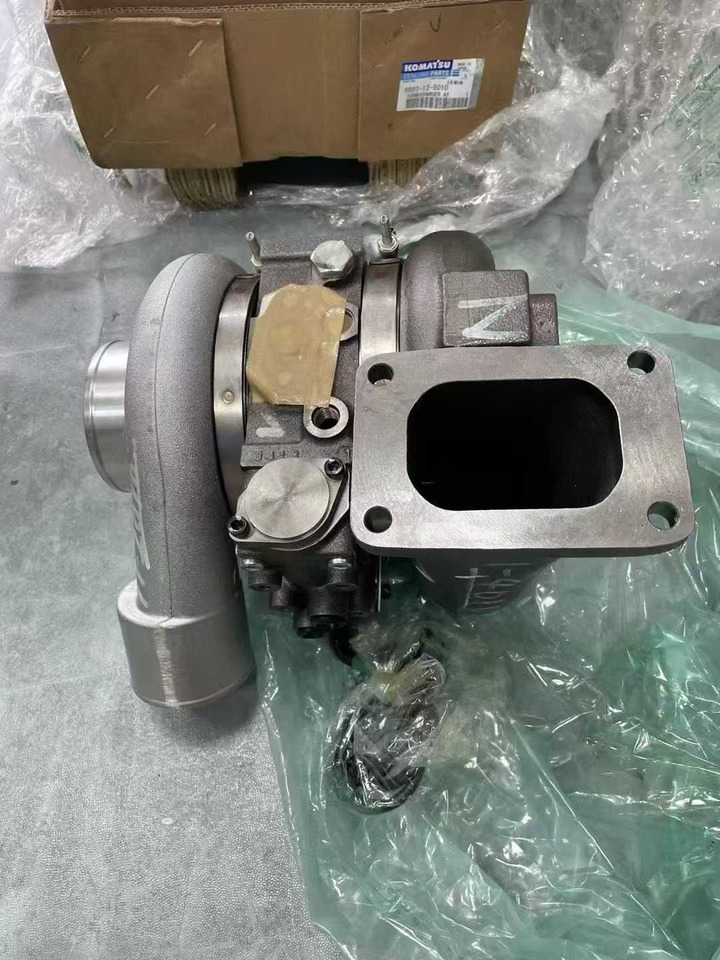Turbocharger 6507-12-5010 - Turbodmychadlo pro Rýpadlo: obrázek 2 Turbocharger 6507-12-5010 - Turbodmychadlo pro Rýpadlo: obrázek 2